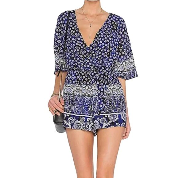 Lovers & Friends Floral Blue Surplice Isabelle Romper Pockets Flowy Size XS - Picture 2 of 16